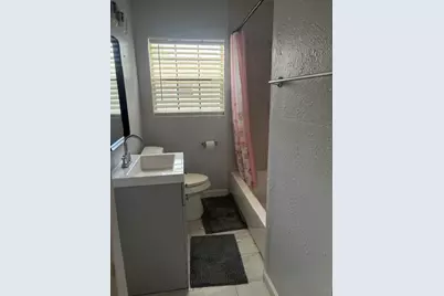 6734 Burkett Street #4, Houston, TX 77021 - Photo 10