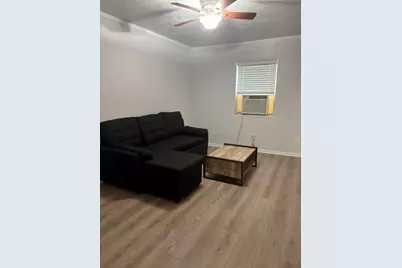 6734 Burkett Street #4, Houston, TX 77021 - Photo 6