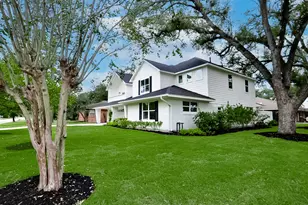 702 Azaleadell Dr, Houston, TX 77018 - Photo 2