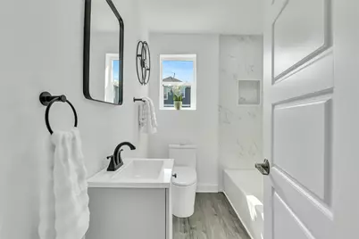 110 Harris Court, Houston, TX 77009 - Photo 20
