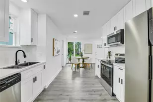 110 Harris Ct, Houston, TX 77009 - Photo 2