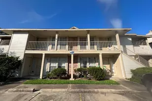 11507 Meadow Ln, Houston, TX 77477 - Photo 1