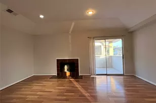 11507 Meadow Ln, Houston, TX 77477 - Photo 2