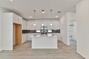 15447 Foresail Ln, Houston, TX 77053 - Photo 8