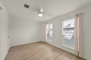 1917 Augusta Dr, Houston, TX 77057 - Photo 12