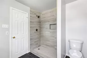 10445 Wicklowe St, Houston, TX 77016 - Photo 28