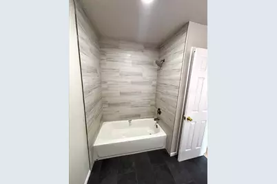 10445 Wicklowe Street #A, Houston, TX 77016 - Photo 16