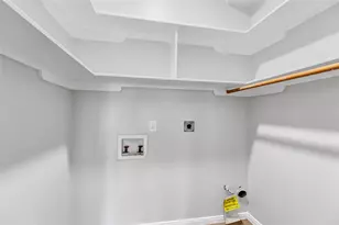 10445 Wicklowe St, Houston, TX 77016 - Photo 36