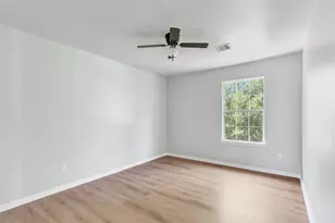 10445 Wicklowe St, Houston, TX 77016 - Photo 24