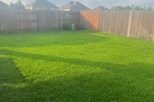 12819 Sara Beth Way N, Houston, TX 77089 - Photo 8