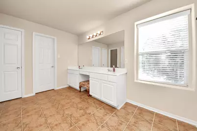 5615 Turmeric Drive, Baytown, TX 77521 - Photo 36