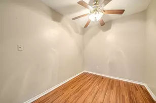 2501 Gulf Freeway, Dickinson, TX 77539 - Photo 20