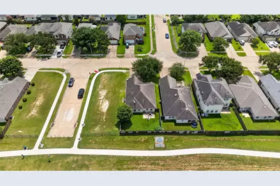 3403 Rainshore Drive, Katy, TX 77449 - Photo 38