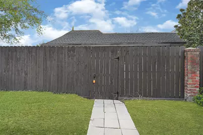 12040 Mighty Oak Drive, Houston, TX 77066 - Photo 40