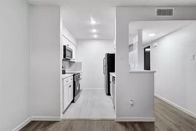 12040 Mighty Oak Drive, Houston, TX 77066 - Photo 12