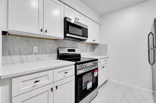 12040 Mighty Oak Dr, Houston, TX 77066 - Photo 14