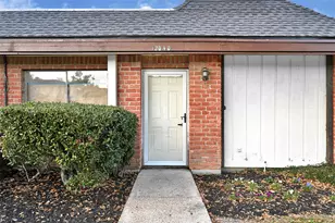 12040 Mighty Oak Dr, Houston, TX 77066 - Photo 6