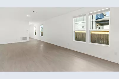 610 Amber Falls Drive, Montgomery, TX 77356 - Photo 4