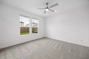 610 Amber Fls Dr, Montgomery, TX 77356 - Photo 14