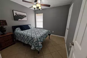 714 N Vista Dr, Houston, TX 77073 - Photo 12