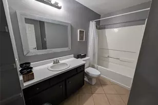 714 N Vista Dr, Houston, TX 77073 - Photo 14