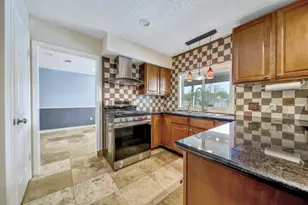 3006 Mesquite Dr, Sugar Land, TX 77479 - Photo 8
