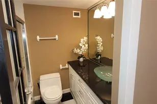 7510 Hornwood Dr, Houston, TX 77036 - Photo 12
