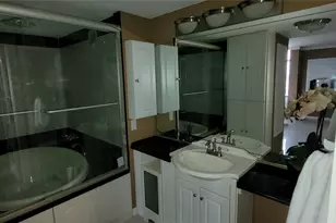 7510 Hornwood Dr, Houston, TX 77036 - Photo 14