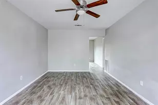 4969 E Ridge Creek Dr, Houston, TX 77053 - Photo 10