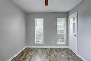 4969 E Ridge Creek Dr, Houston, TX 77053 - Photo 24