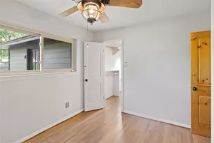 318 Lakeshore Dr, El Lago, TX 77586 - Photo 20