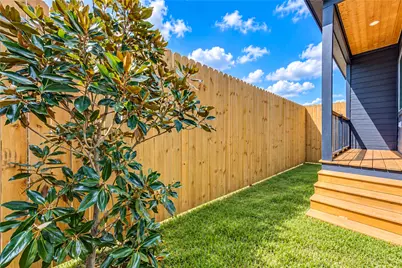 422 E 41st Street #A, Houston, TX 77022 - Photo 24