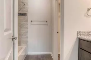 1419 Avenue N, Huntsville, TX 77340 - Photo 26