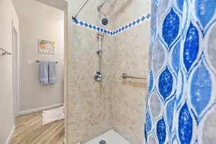 9520 Seawall Blvd, Galveston, TX 77554 - Photo 12