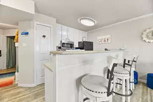 9520 Seawall Blvd, Galveston, TX 77554 - Photo 8