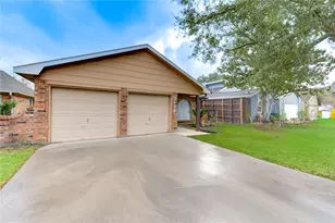 3412 Avenue R, Rosenberg, TX 77471 - Photo 4