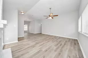 8510 Pine Falls Dr, Houston, TX 77095 - Photo 6