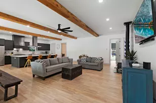 17131 Carrol Ln, Willis, TX 77378 - Photo 10