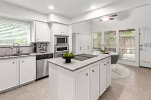 11302 Piping Rock Dr, Houston, TX 77077 - Photo 20