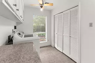 11302 Piping Rock Dr, Houston, TX 77077 - Photo 10