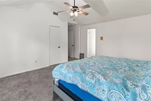 11302 Piping Rock Dr, Houston, TX 77077 - Photo 6