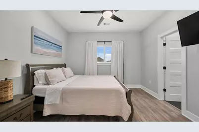 991 Seadrift Drive, Port Bolivar, TX 77650 - Photo 16