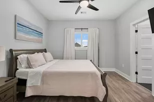 991 Seadrift Dr, Port Bolivar, TX 77650 - Photo 16