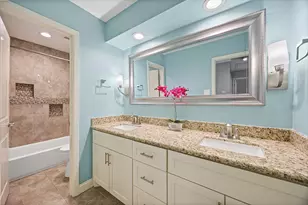 4 River Birch Ln, The Woodlands, TX 77380 - Photo 22