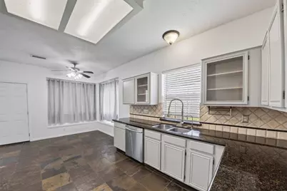 15010 Chestnut Falls Drive, Cypress, TX 77433 - Photo 8