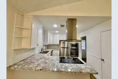 18 Windsor Court, Missouri City, TX 77459 - Photo 8