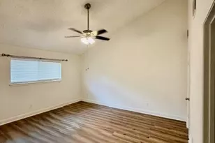 18 Windsor Ct, Missouri City, TX 77459 - Photo 10