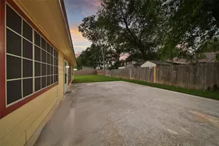 3450 Hartington Dr, Houston, TX 77066 - Photo 30