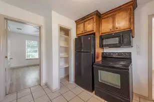 6402 W Montgomery Rd, Houston, TX 77091 - Photo 12
