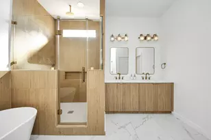 1216 E 34th St, Houston, TX 77022 - Photo 28